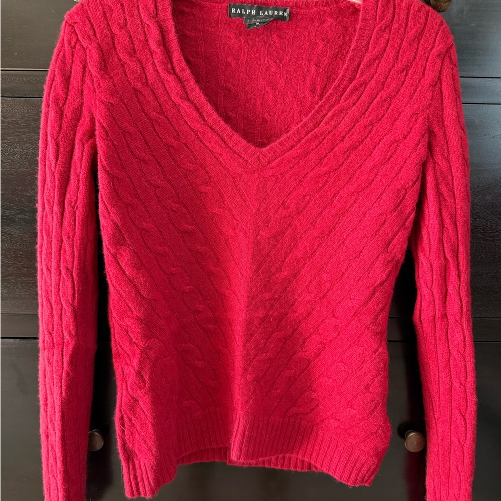 Black Label Ralph Lauren 100% V-Neck Cashmere Sweater in Dark Red